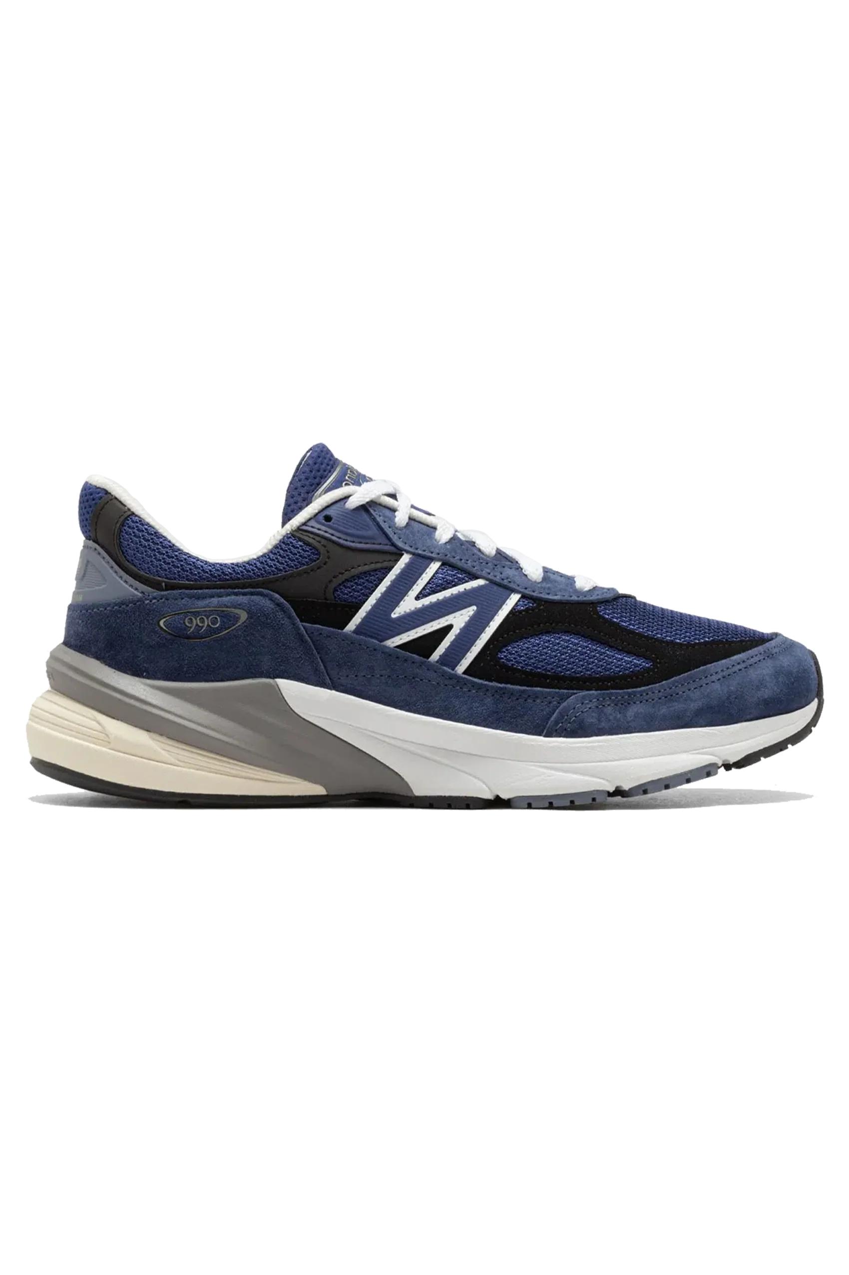 990