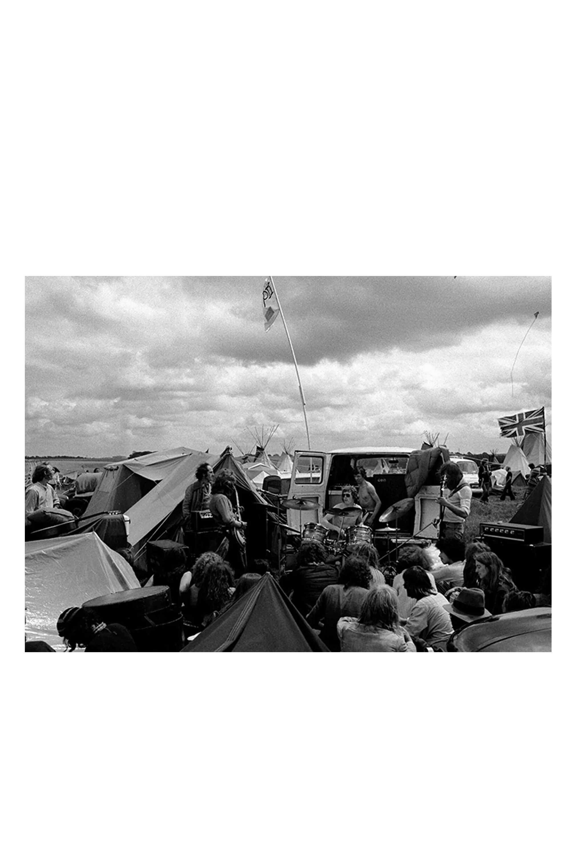 Homer Sykes - Stonehenge 1970s Counterculture - Image 4