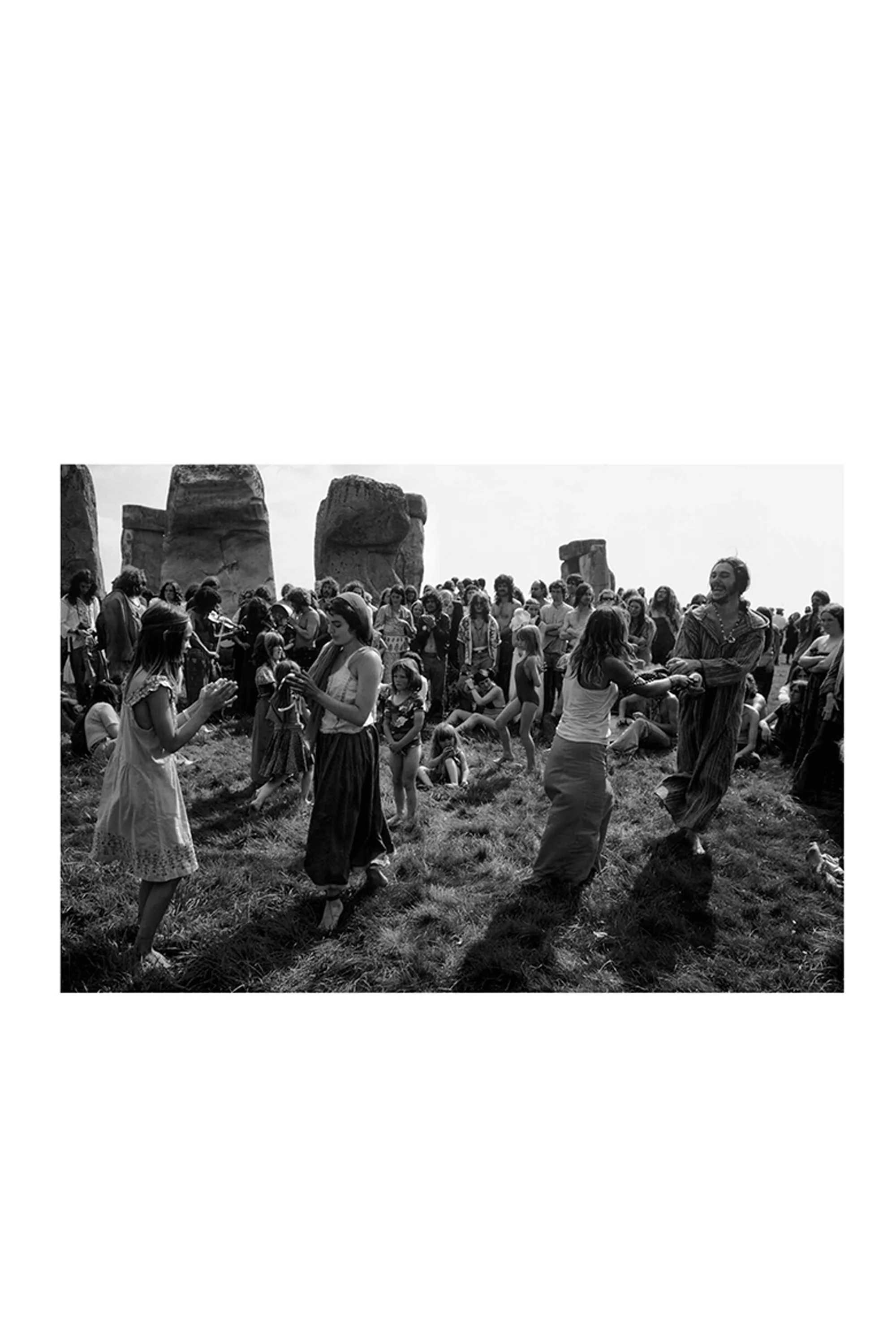 Homer Sykes - Stonehenge 1970s Counterculture - Image 5