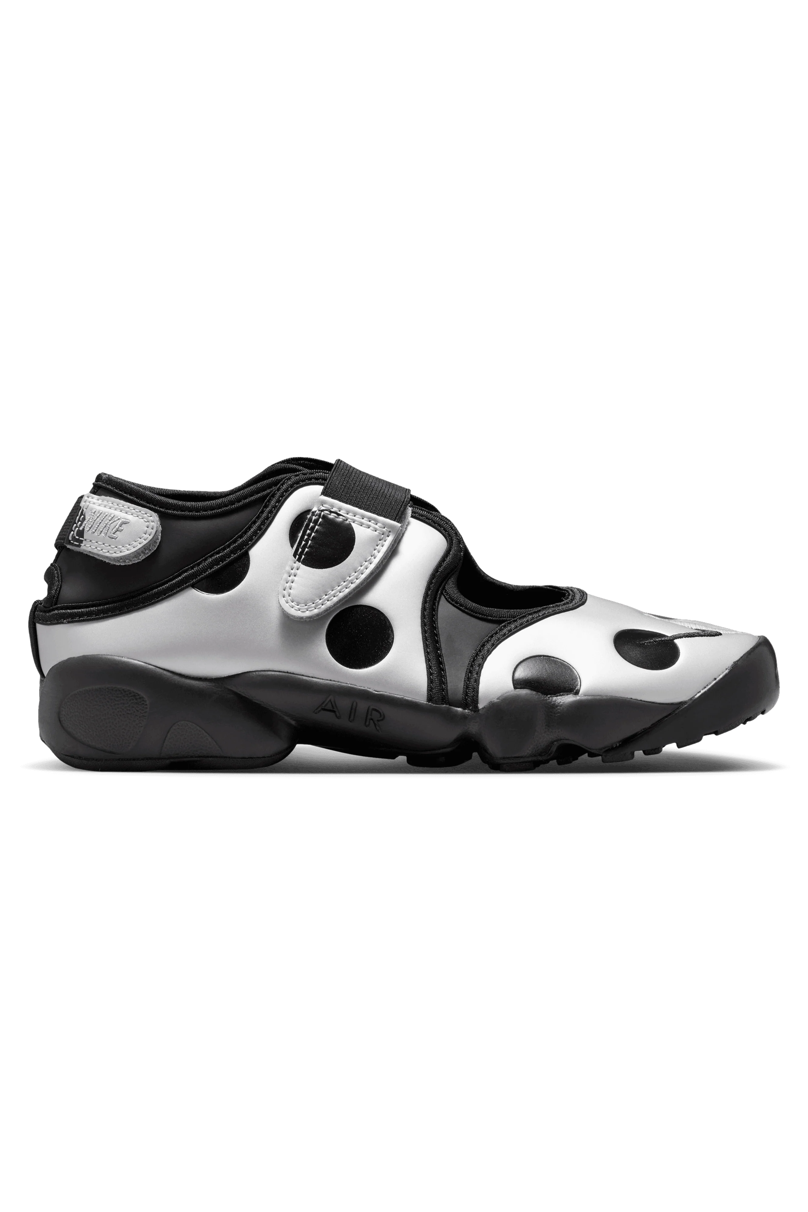Woman Air Rift