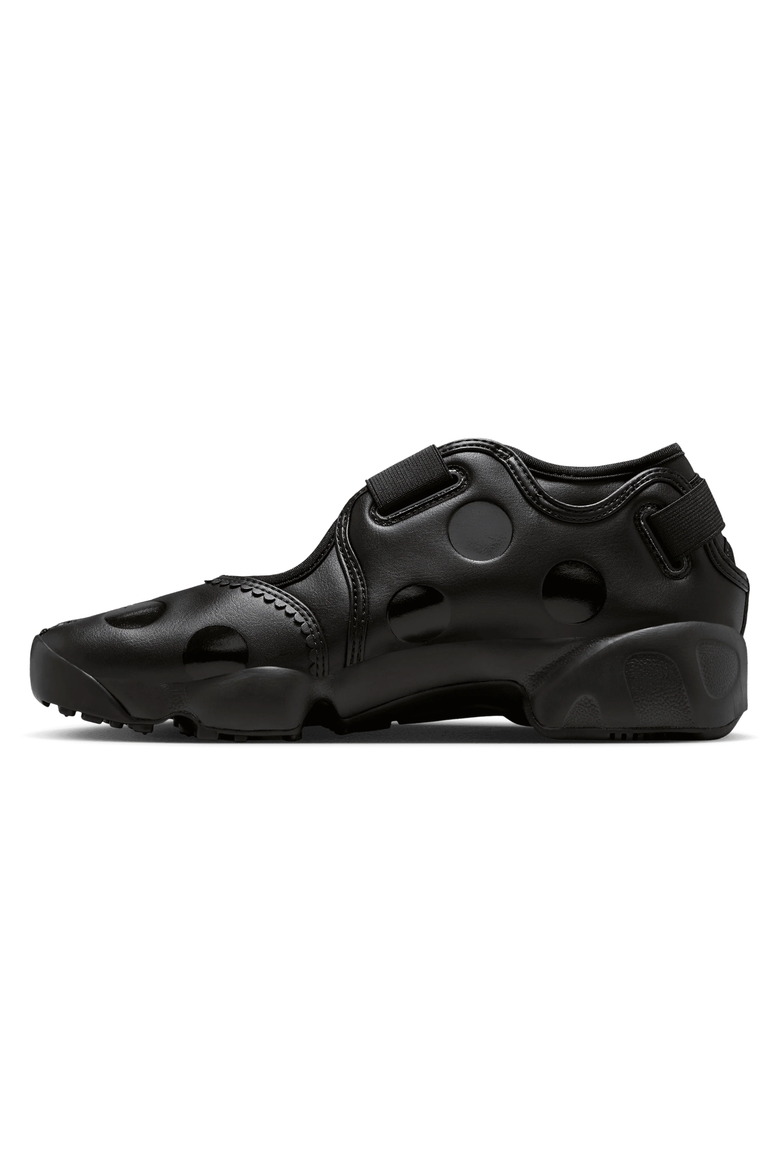 Woman Air Rift - Image 2